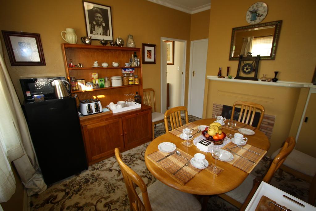The Evergreen Bed And Breakfast Canberra Kültér fotó