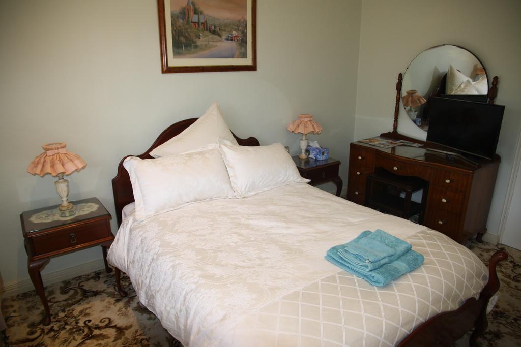 The Evergreen Bed And Breakfast Canberra Kültér fotó