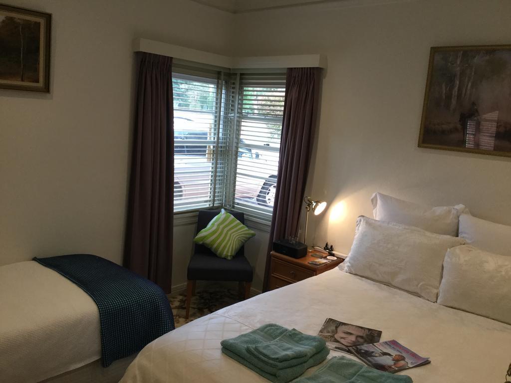 The Evergreen Bed And Breakfast Canberra Kültér fotó