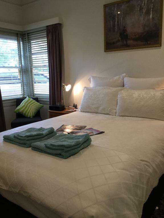 The Evergreen Bed And Breakfast Canberra Kültér fotó